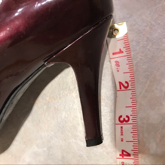 Anne Klein burgundy heeled bootie w/ buckle strap - Picture 5 of 5